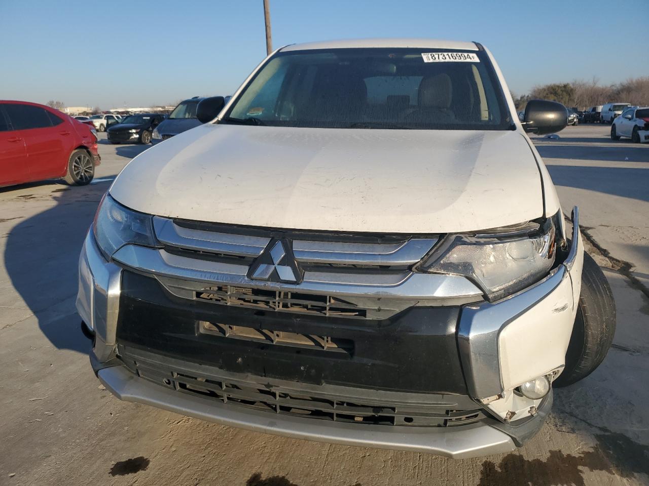 2017 Mitsubishi Outlander - Image 5