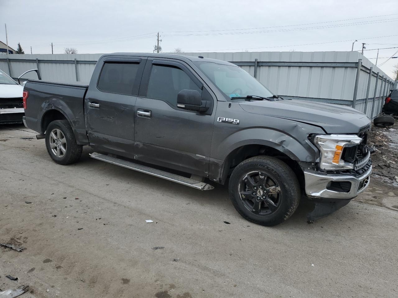 2018 Ford F-150 - Image 4