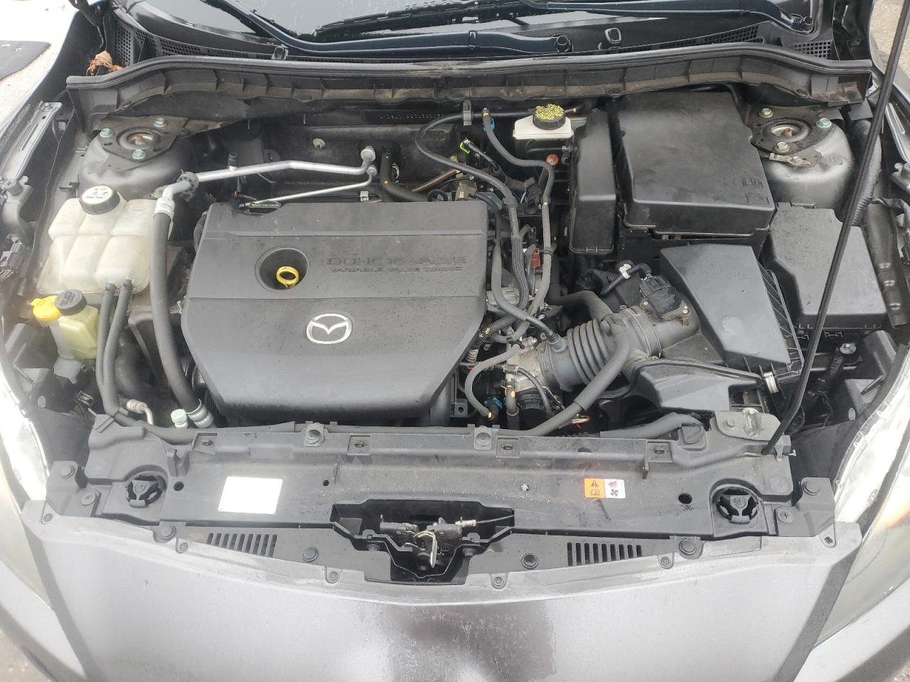 2012 Mazda 3 - Image 12