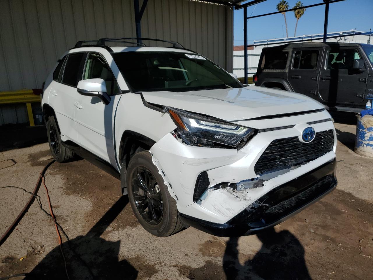 2023 Toyota RAV 4 - Image 4