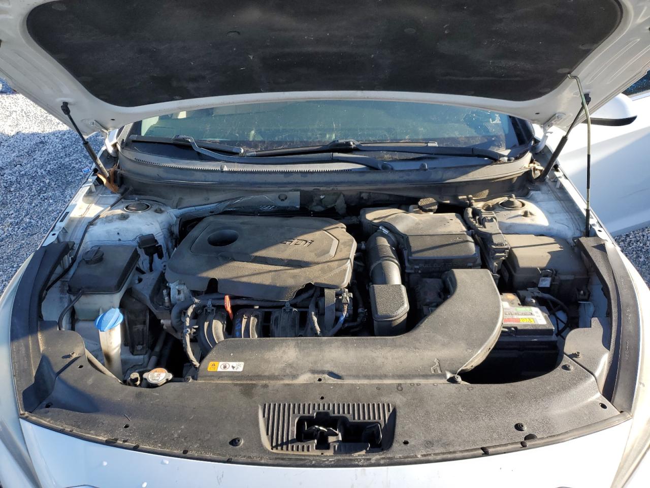 2016 Hyundai Sonata - Image 11