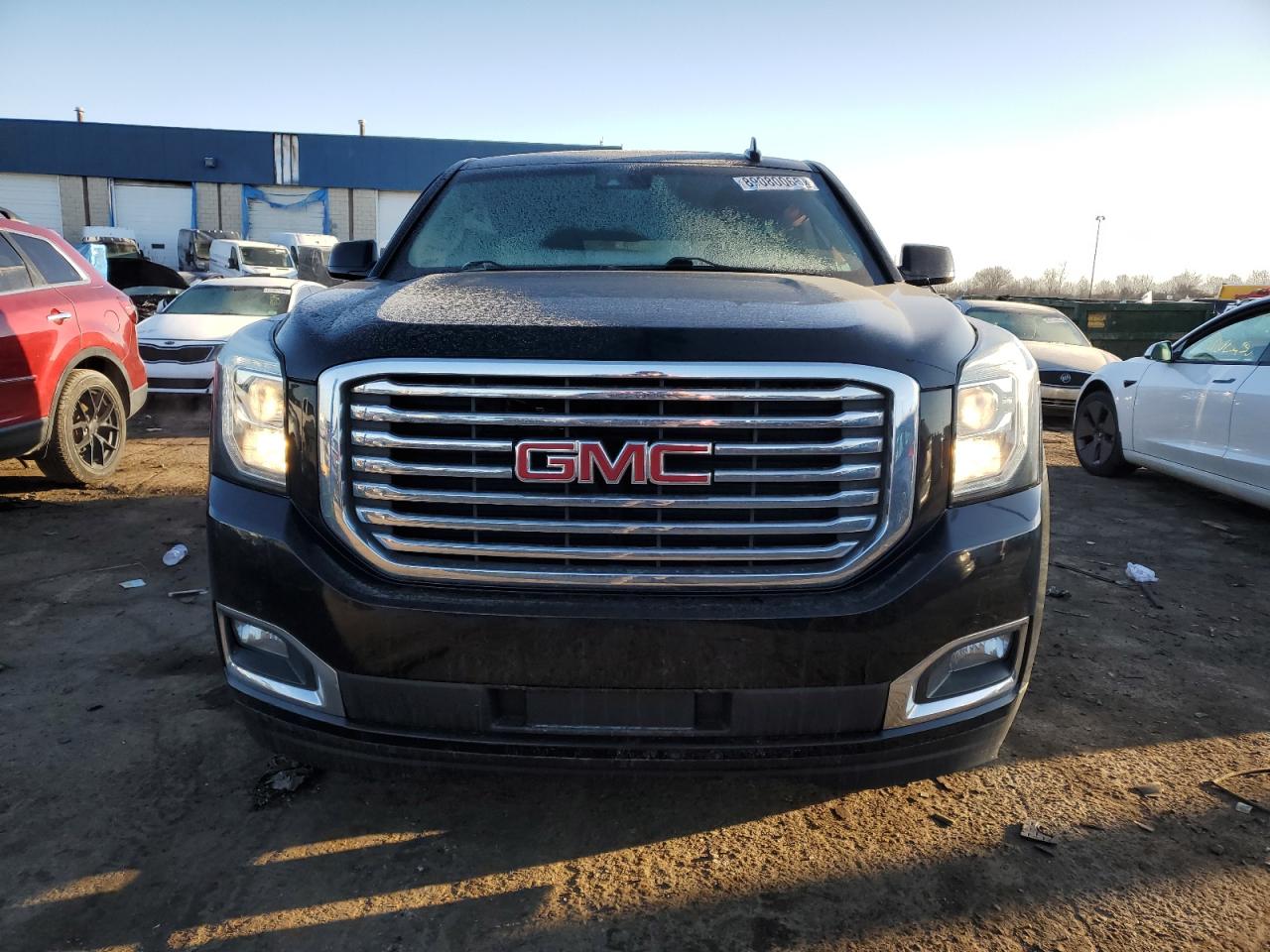 2019 GMC Yukon - Image 5