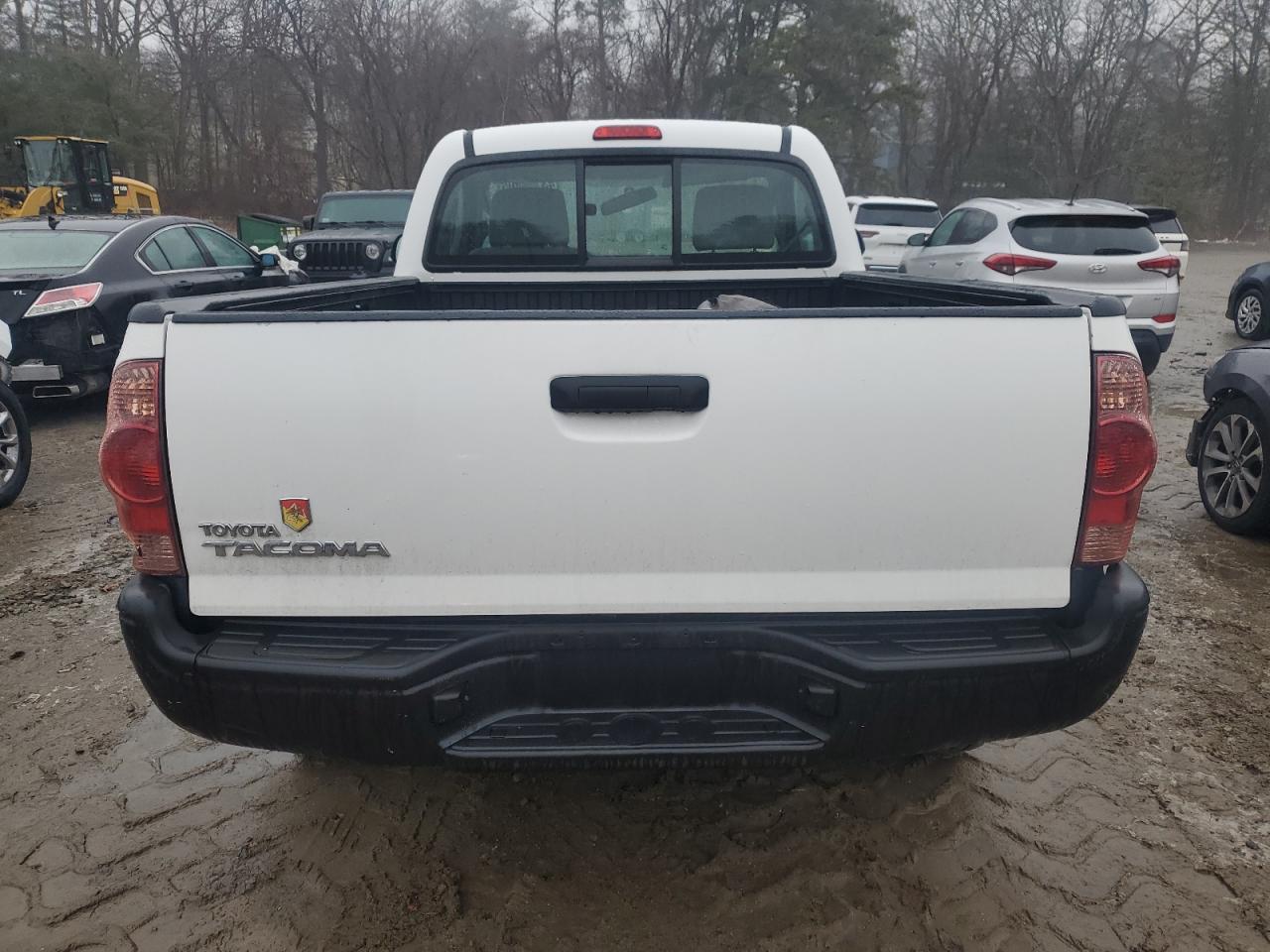 2012 Toyota Tacoma - Image 6