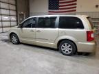 2011 Chrysler Town & Country Touring na sprzedaż w Candia, NH - Minor Dent/Scratches