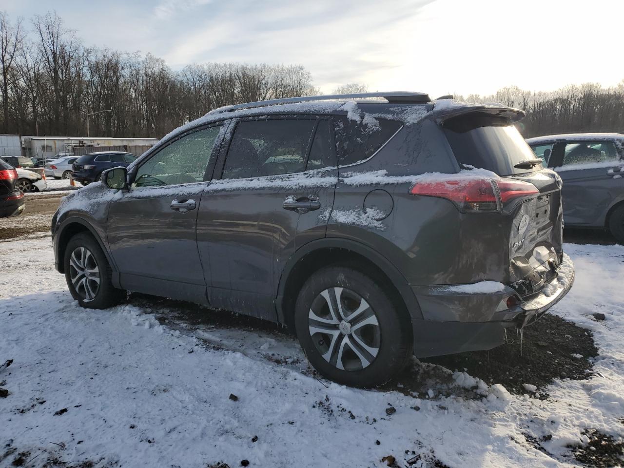 2017 Toyota RAV 4 - Image 2