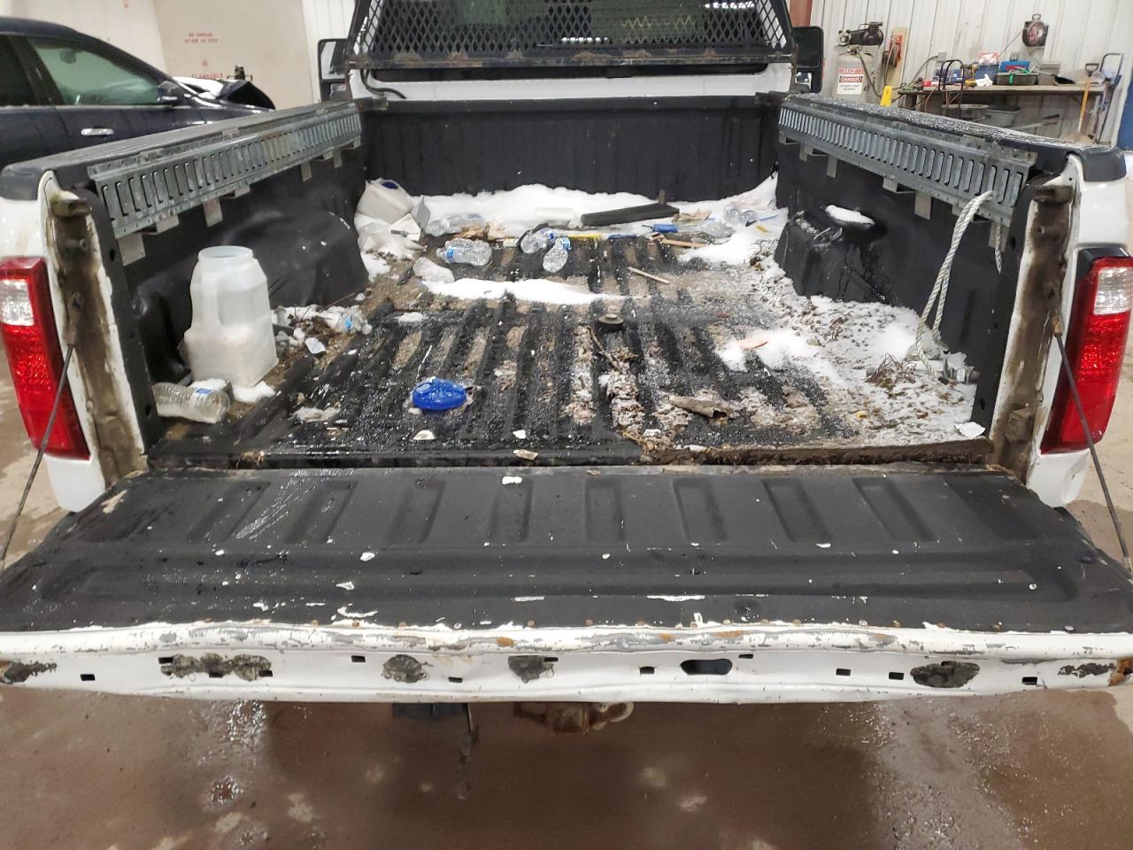 2012 Ford F350 - Image 10