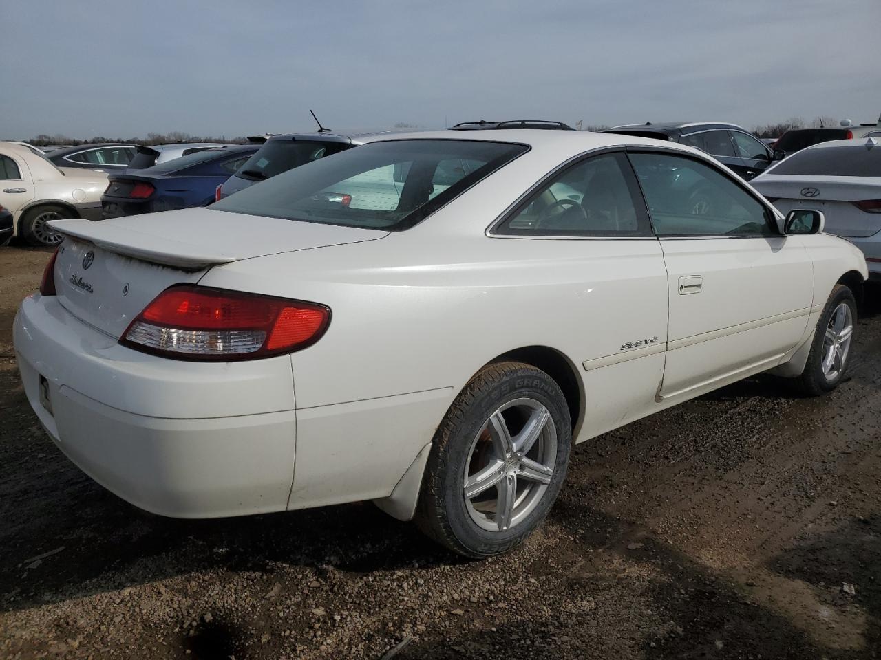 2000 Toyota Camry Solara - Image 3