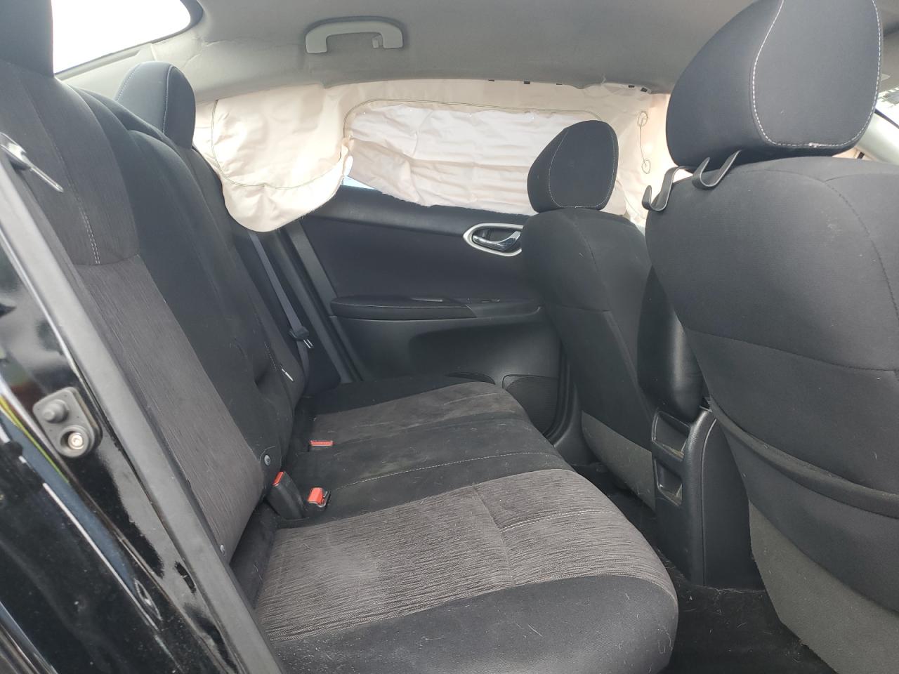 2014 Nissan Sentra - Image 11