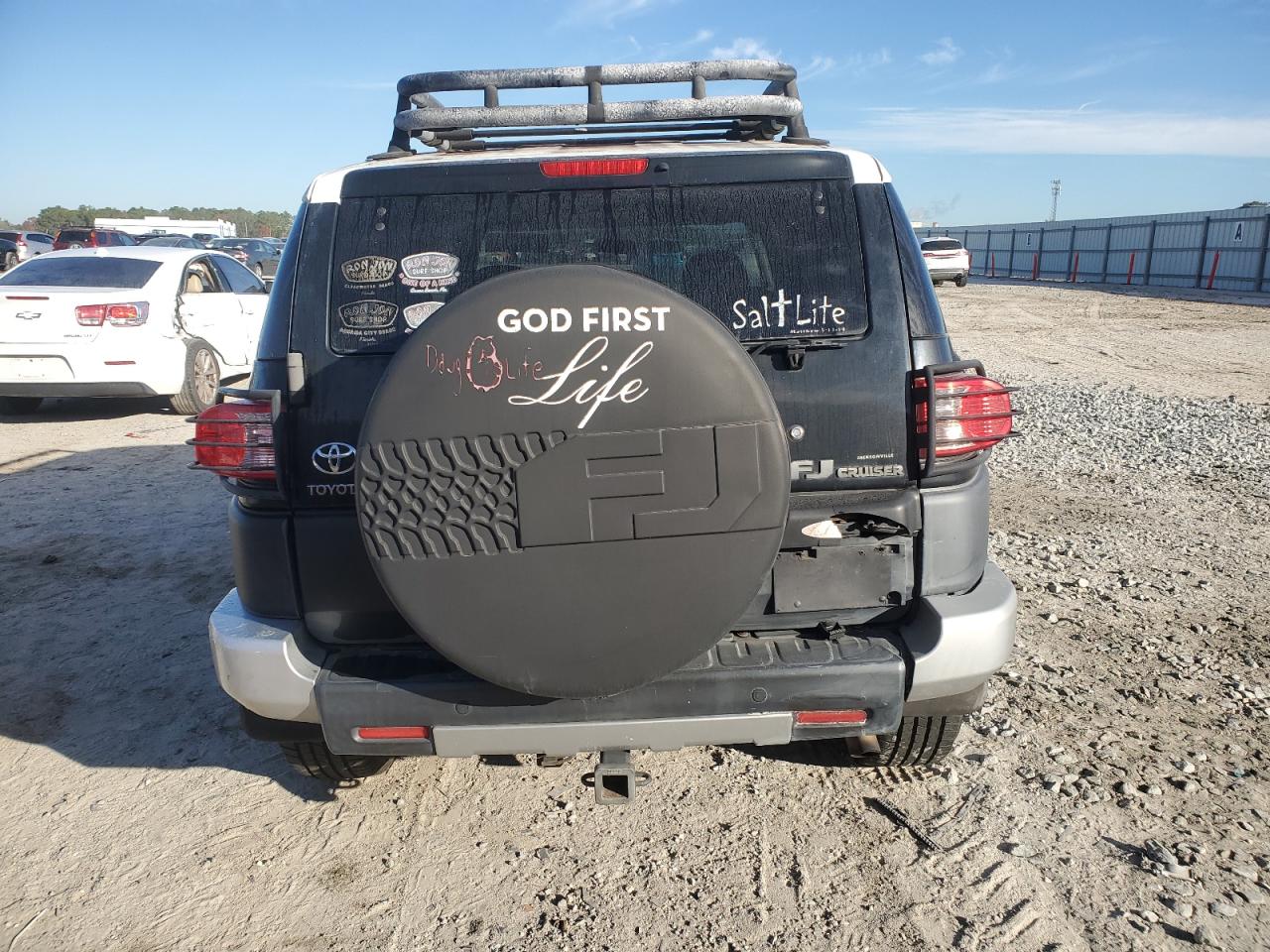 2007 Toyota FJ Cruiser - Image 6