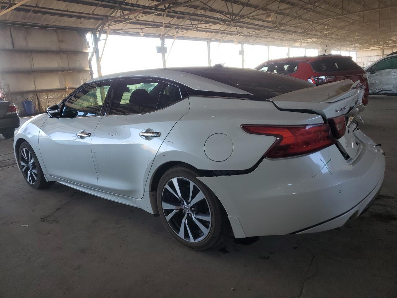 2016 Nissan Maxima - Image 2