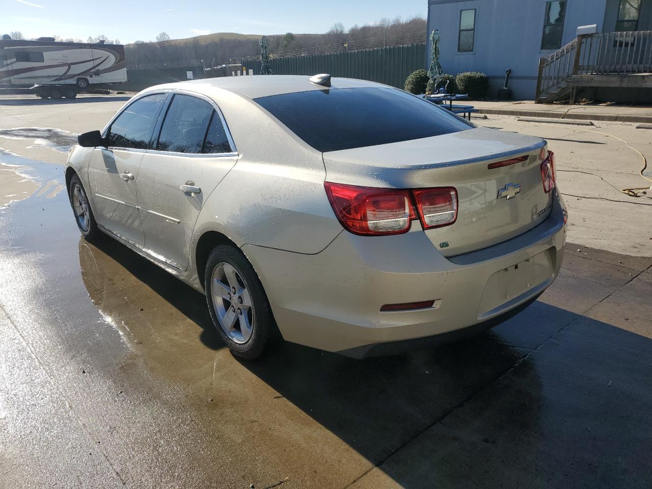 2015 Chevrolet Malibu - Image 2