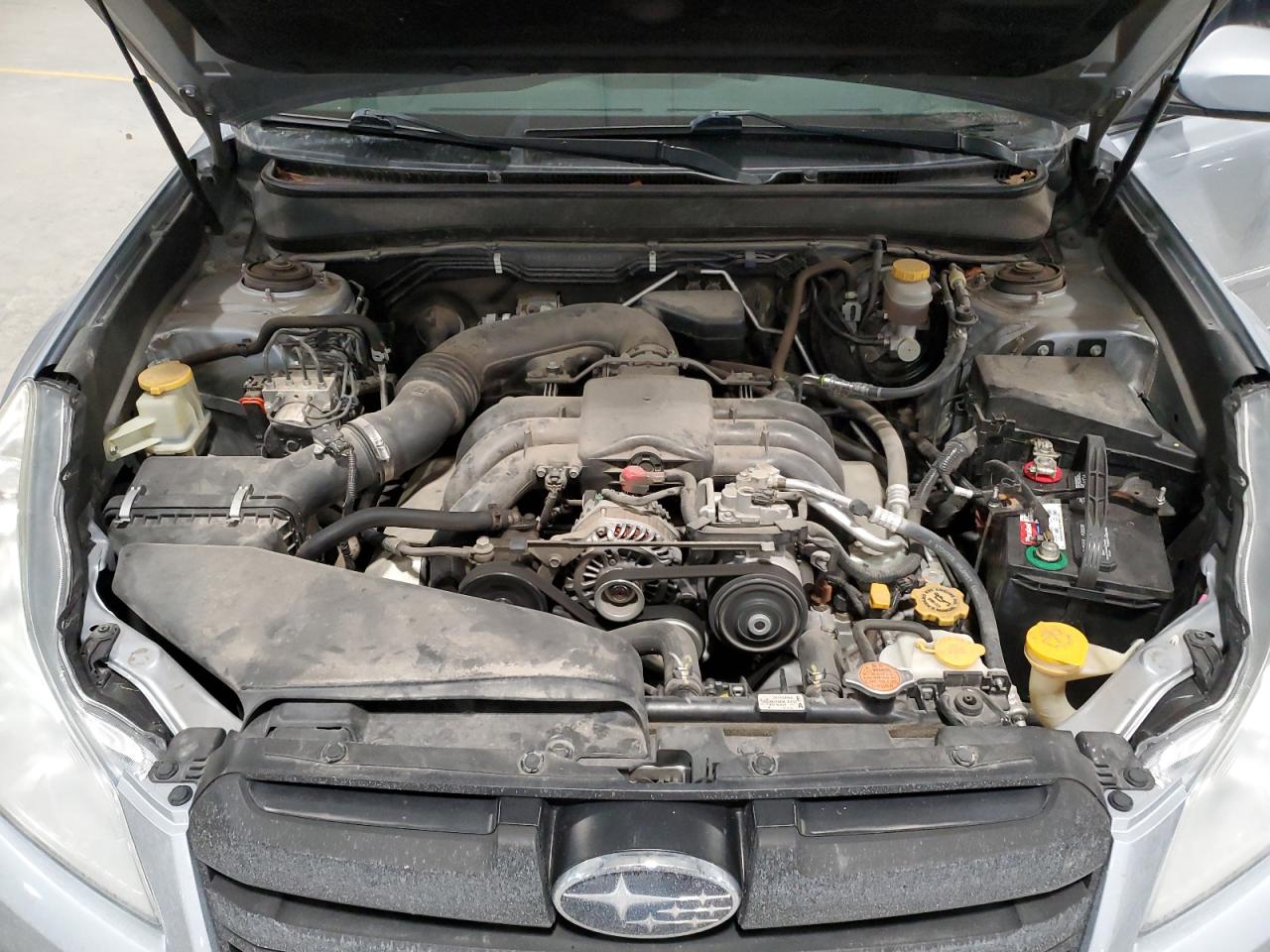 2014 Subaru Outback - Image 13