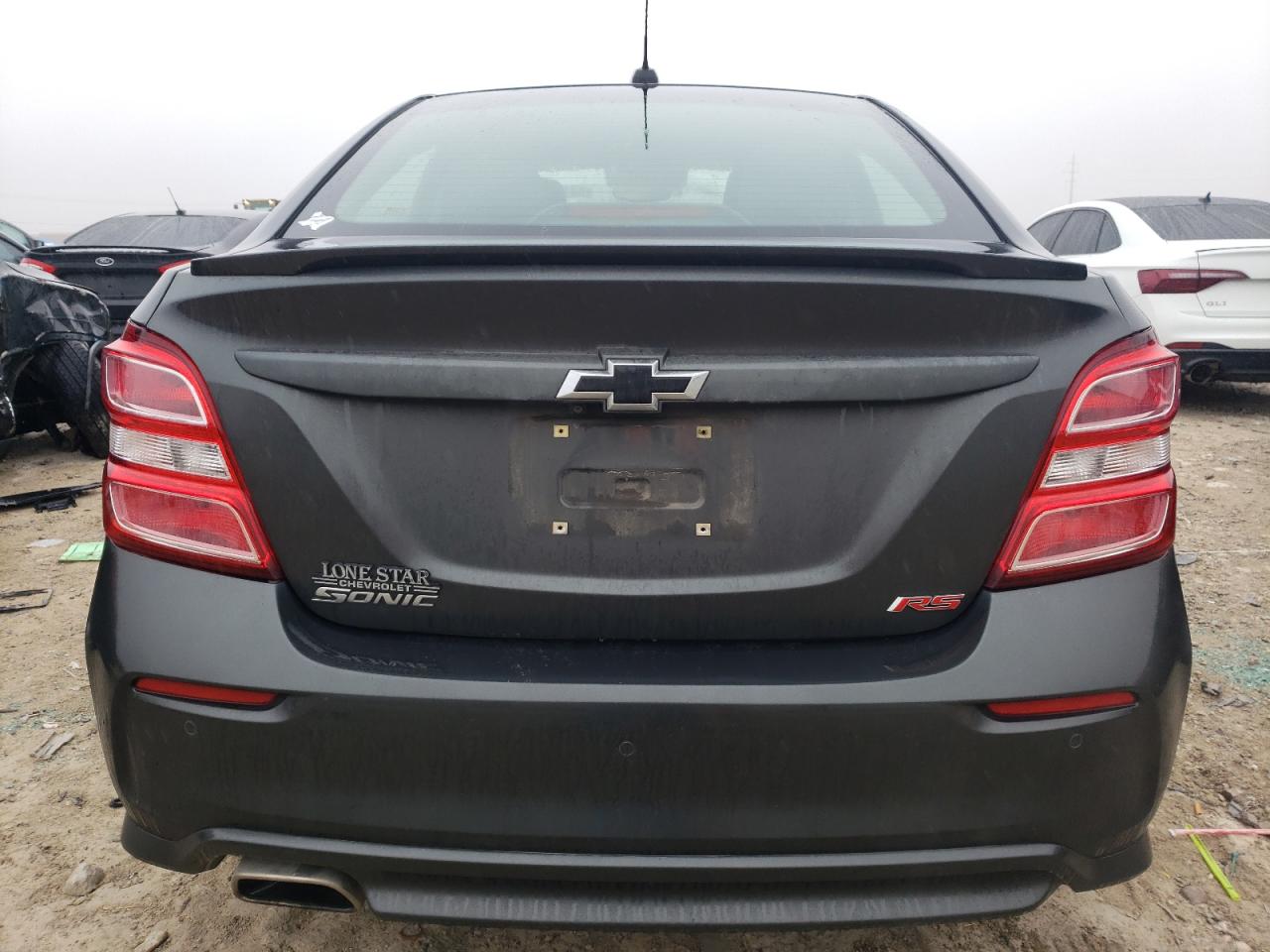 2019 Chevrolet Sonic - Image 6