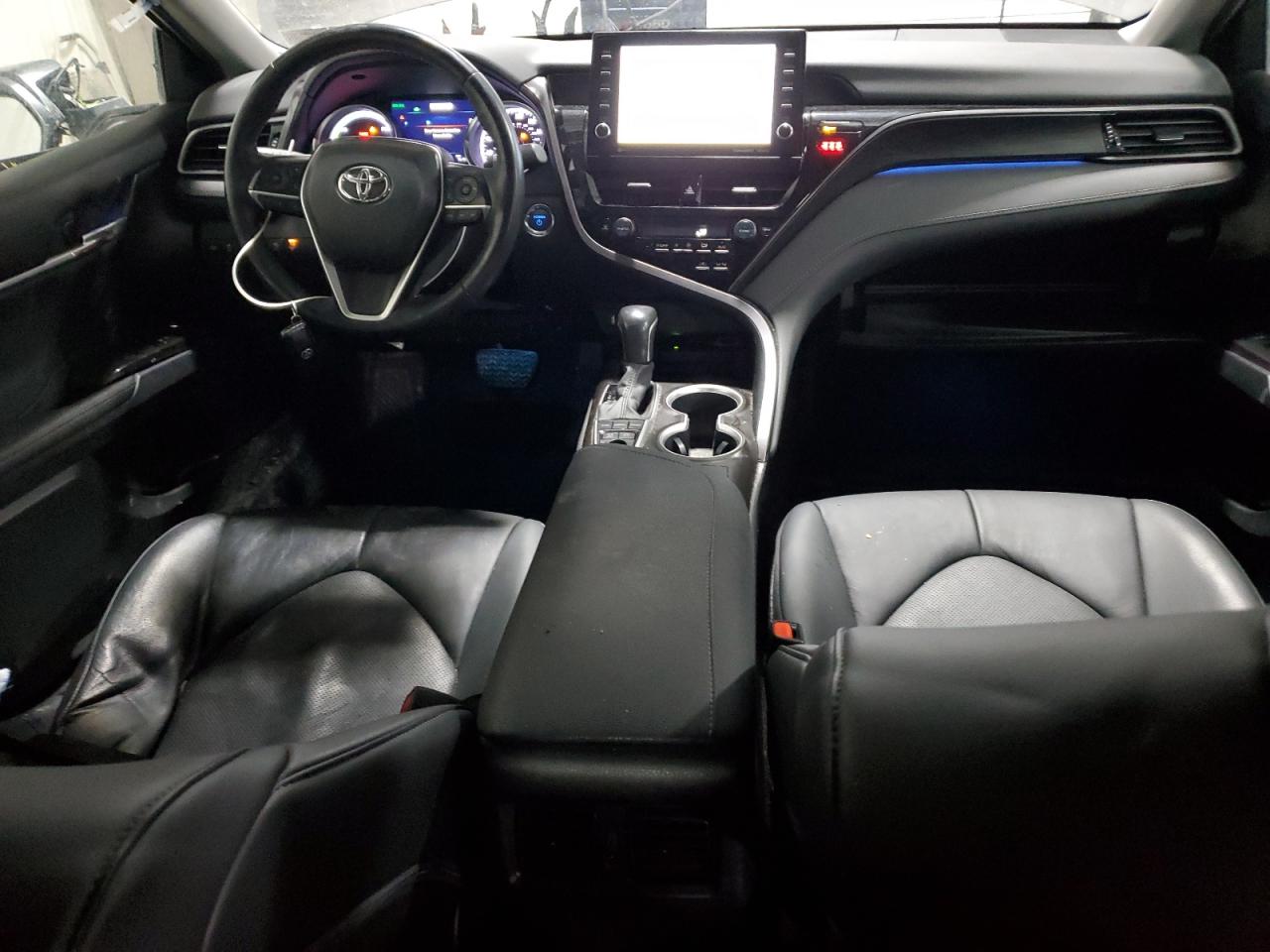 2023 Toyota Camry - Image 8