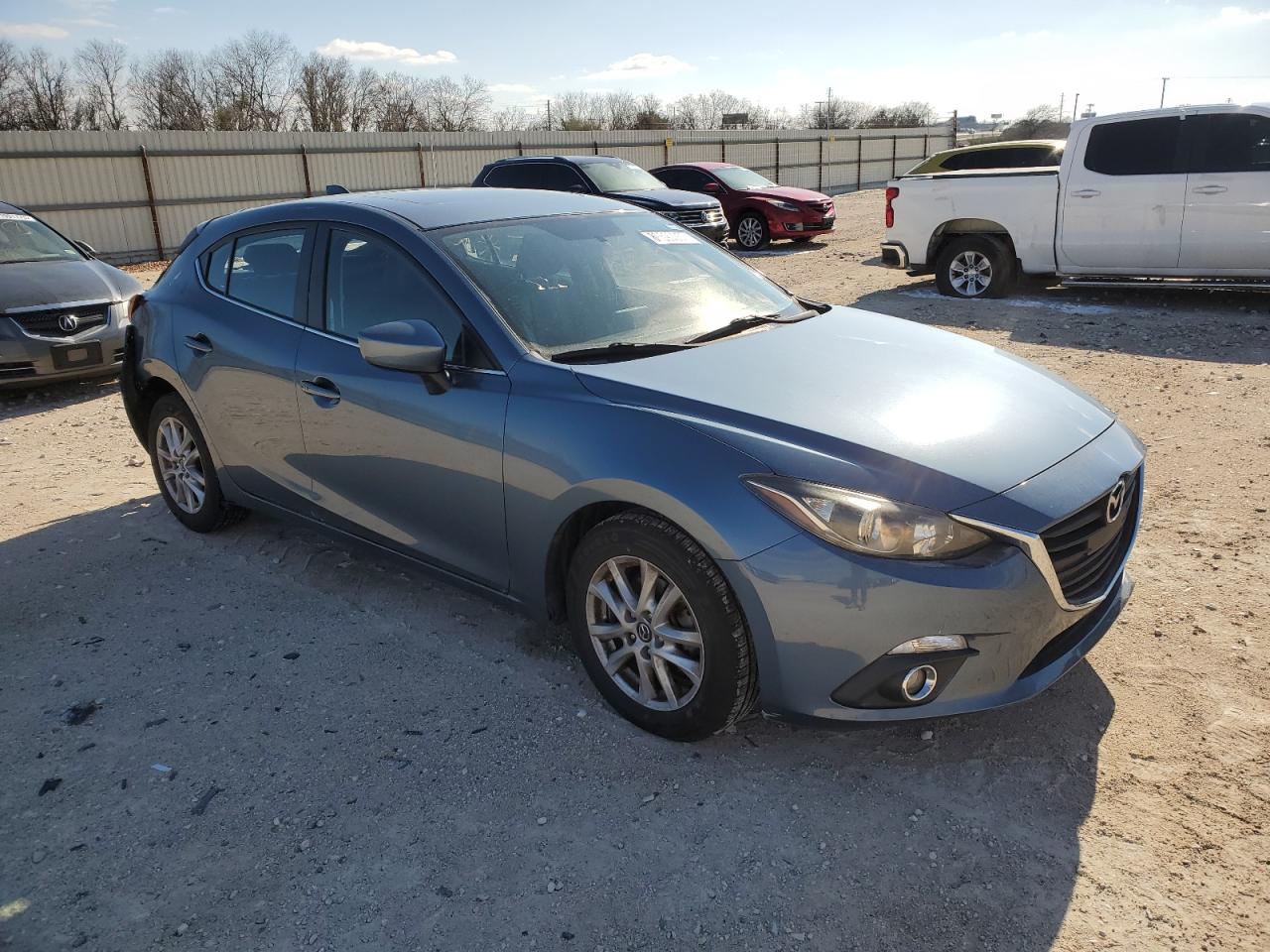 2014 Mazda 3 - Image 4