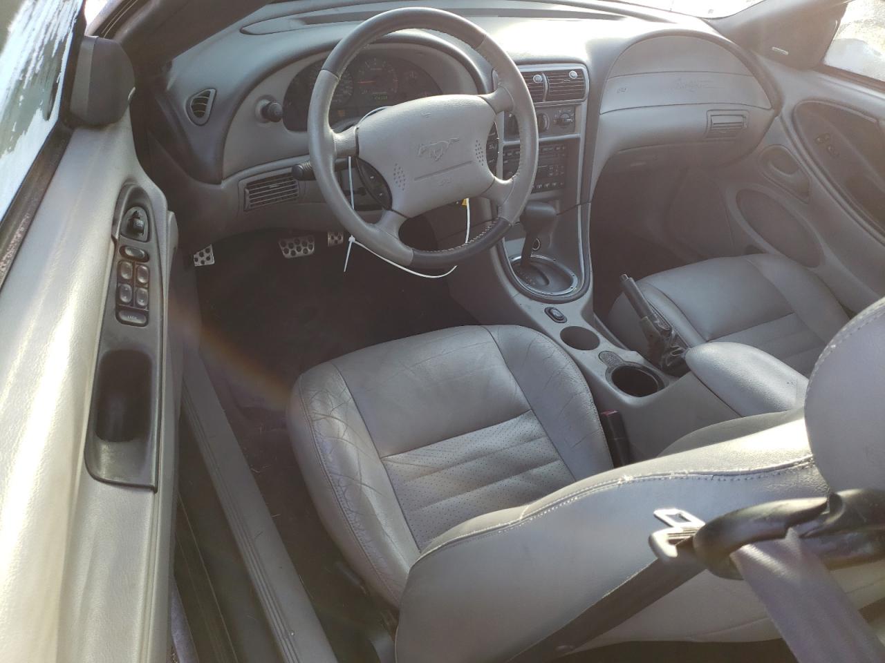 2003 Ford Mustang - Image 8