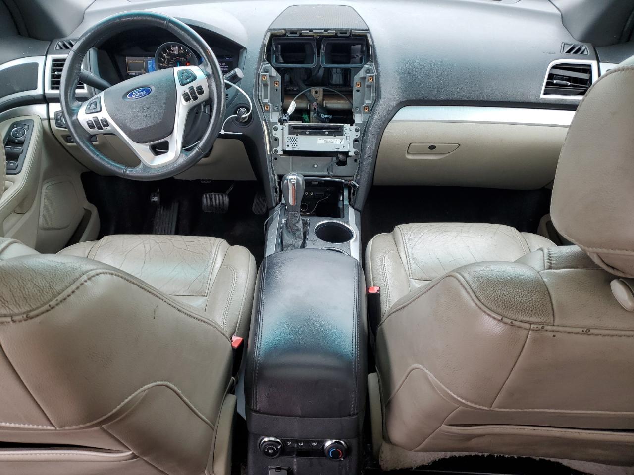2013 Ford Explorer - Image 8