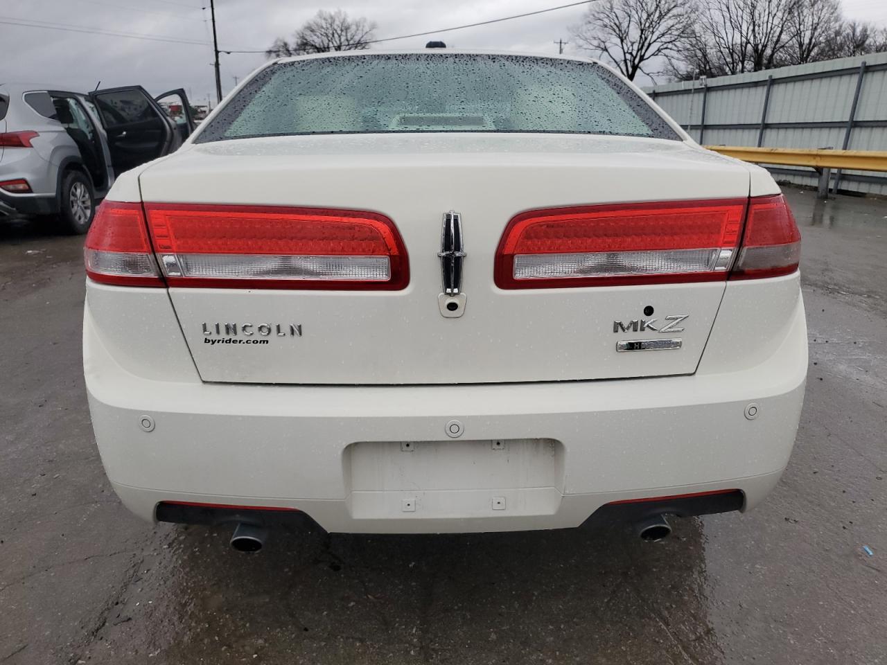2012 Lincoln MKZ - Image 6