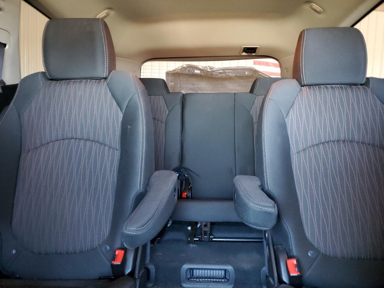 2017 Chevrolet Traverse - Image 10