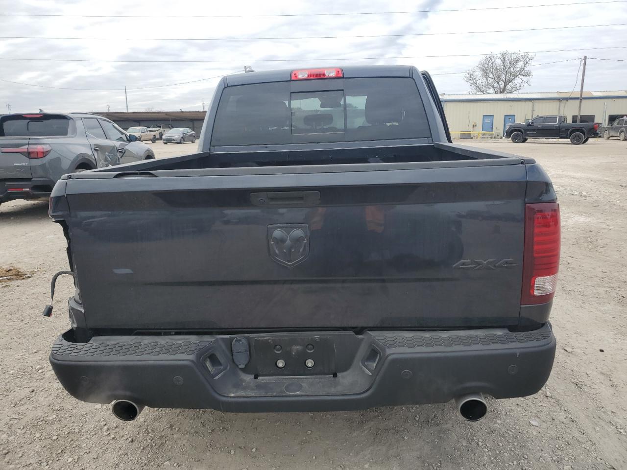 2019 RAM 1500 - Image 6