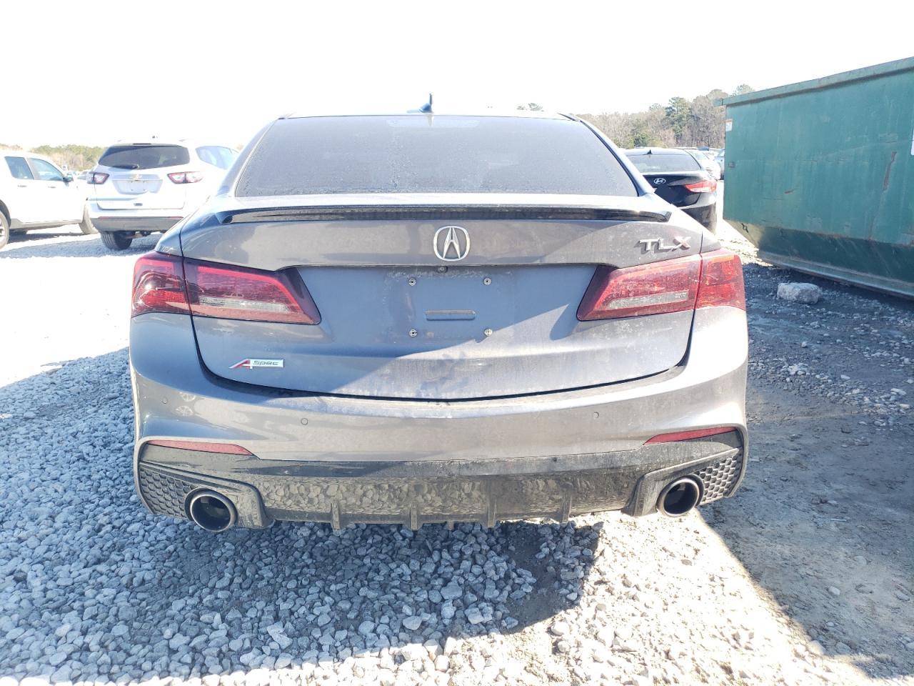 2018 Acura TLX - Image 6