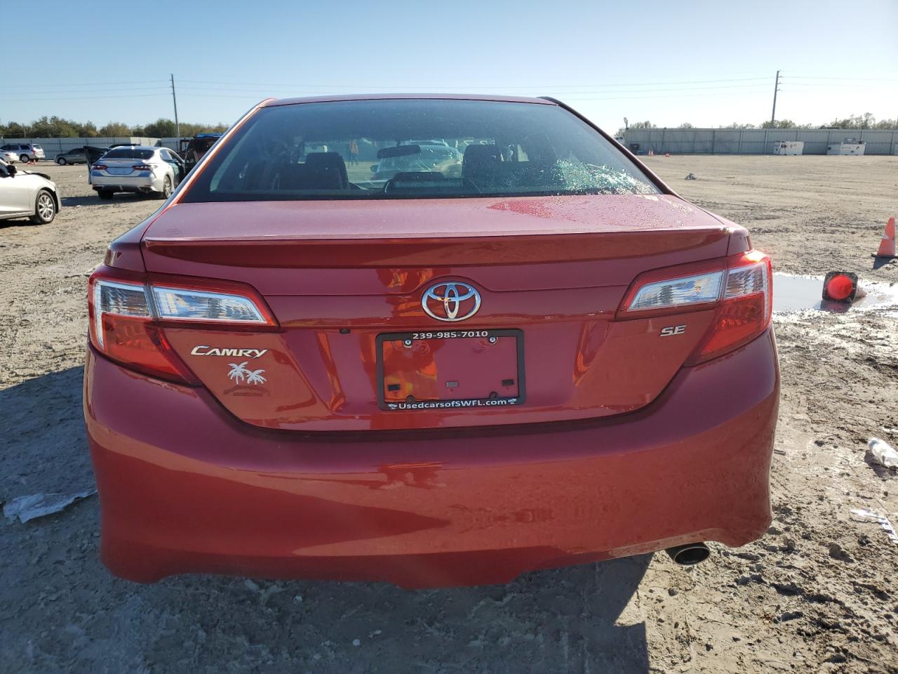2014 Toyota Camry - Image 6