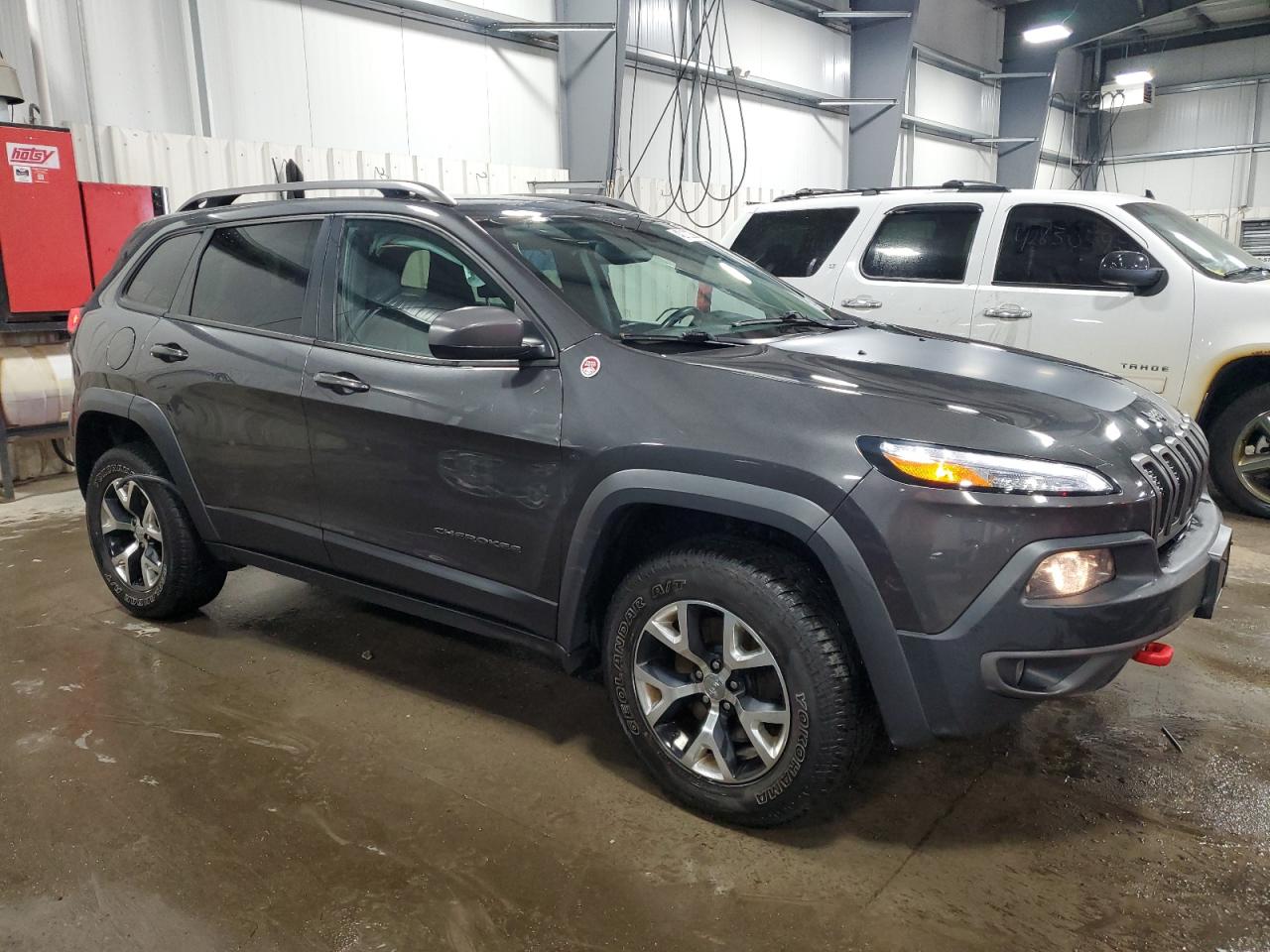 2016 Jeep Cherokee - Image 4
