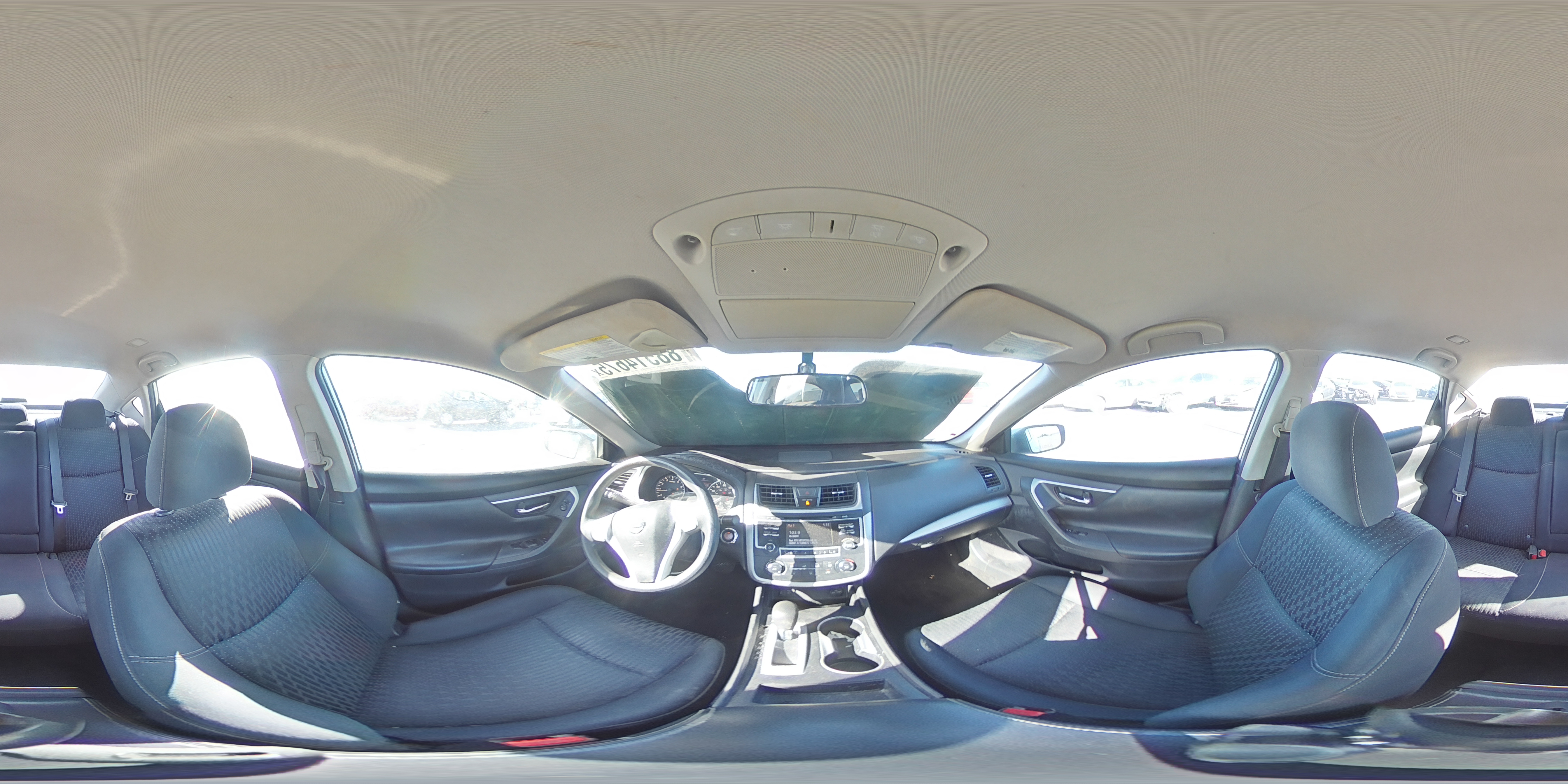 2017 Nissan Altima - Image 13
