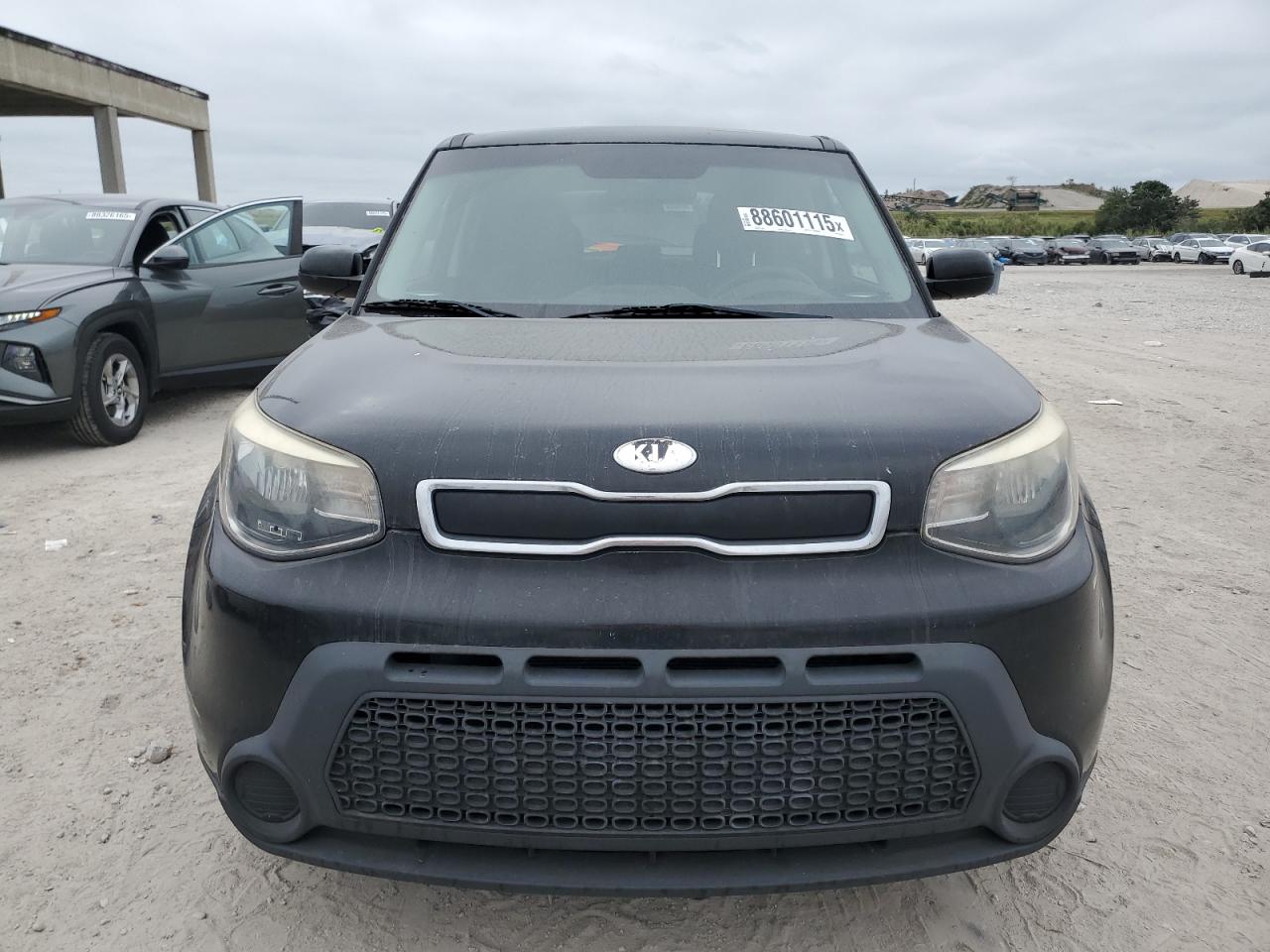 VIN KNDJN2A28E7063265 2014 KIA SOUL no.5