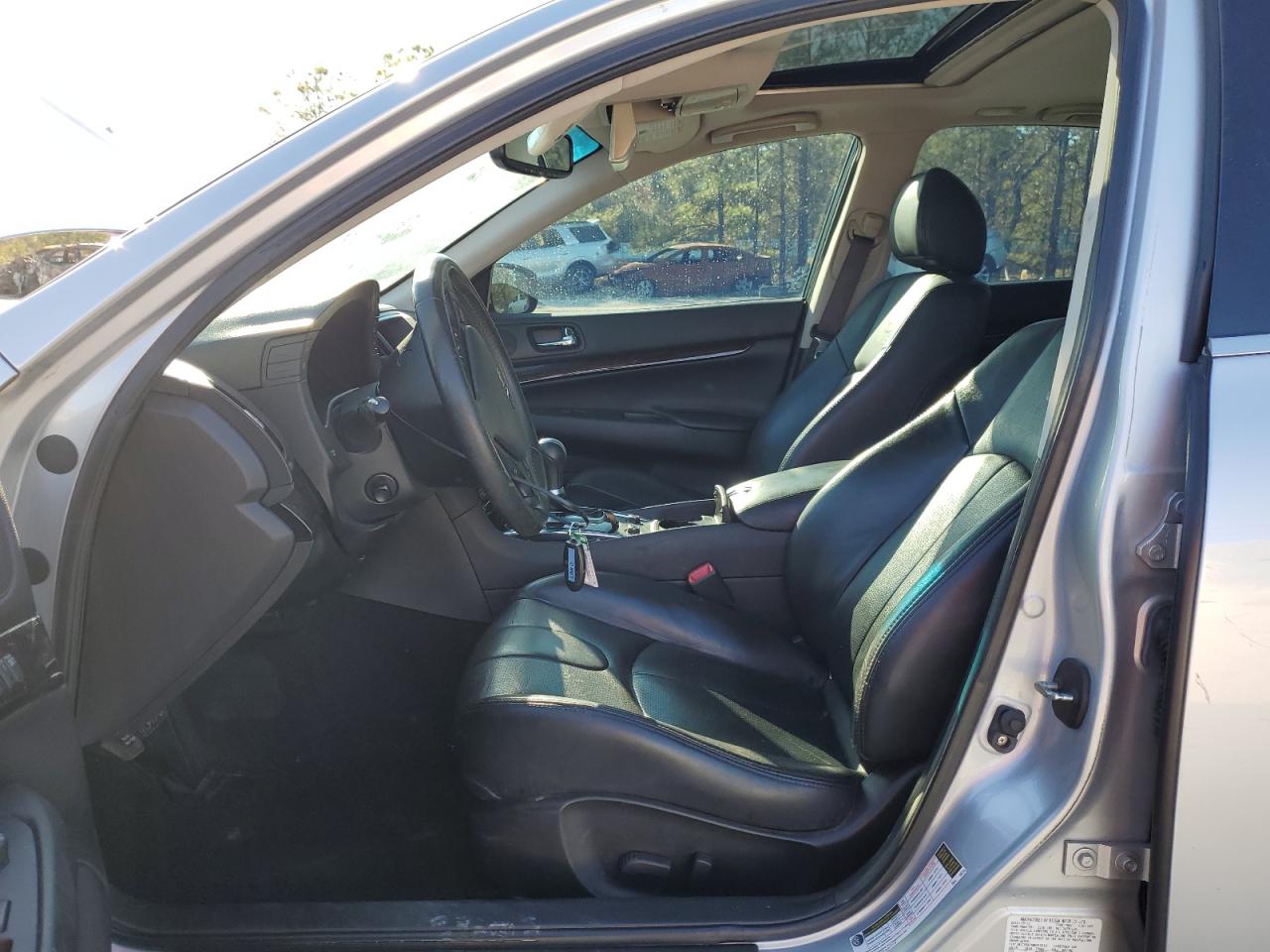 2013 Infiniti G - Image 7