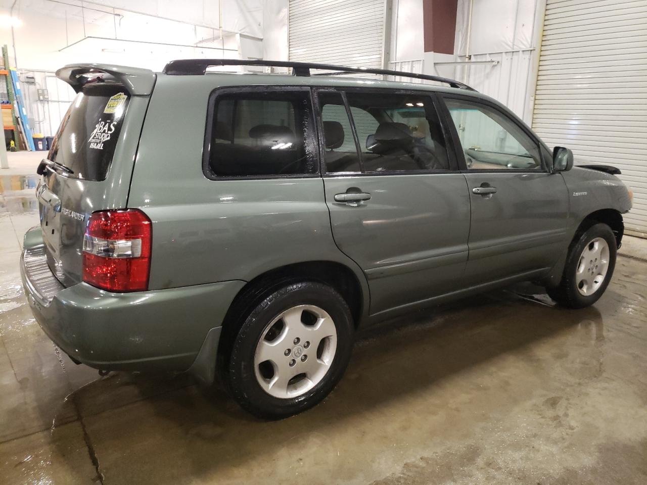 2005 Toyota Highlander - Image 3
