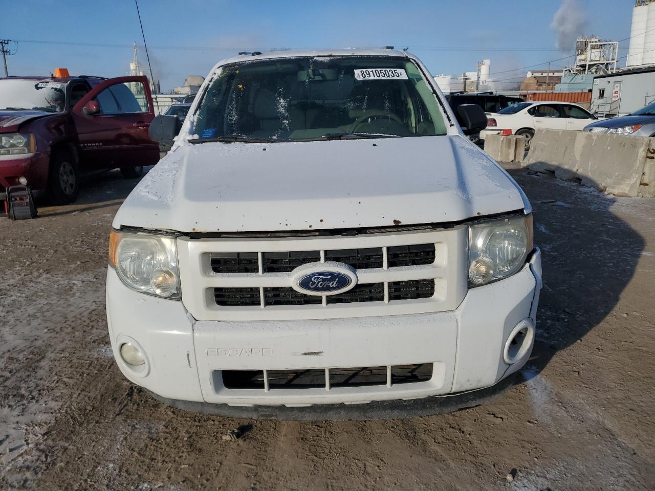2010 Ford Escape - Image 5