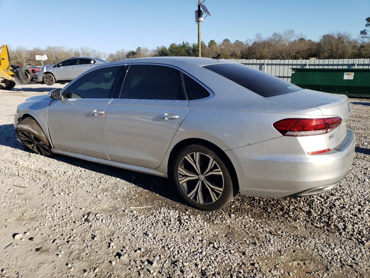 2021 Volkswagen Passat - Image 2