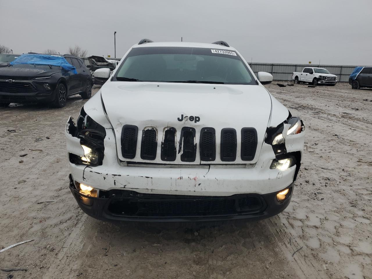 2018 Jeep Grand Cherokee - Image 5