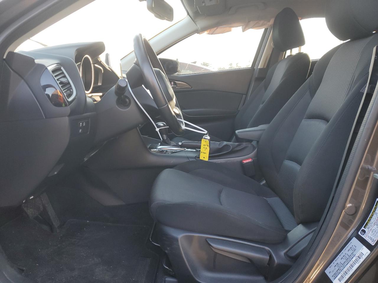 2014 Mazda 3 - Image 7