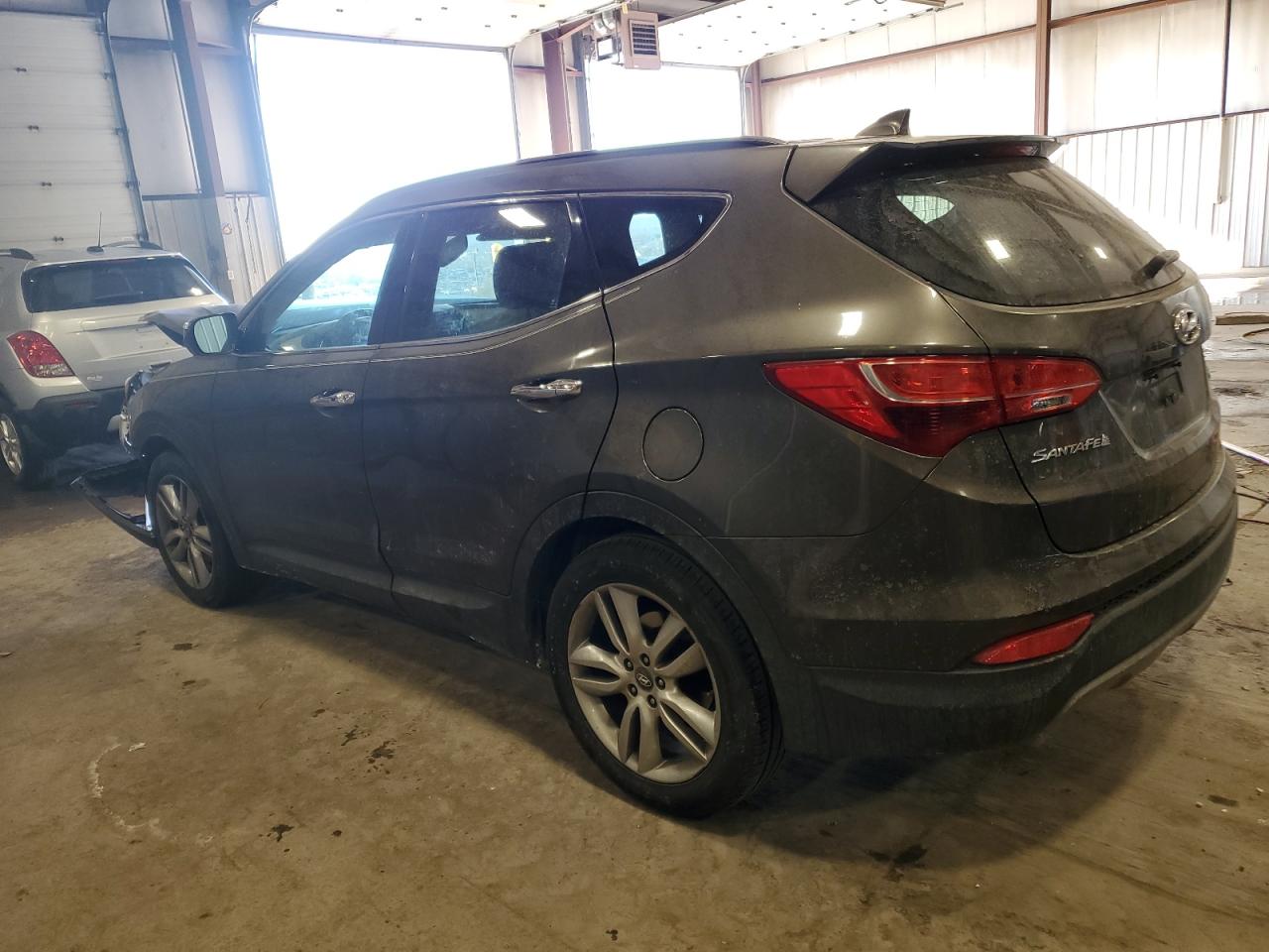 2014 Hyundai Santa Fe - Image 2