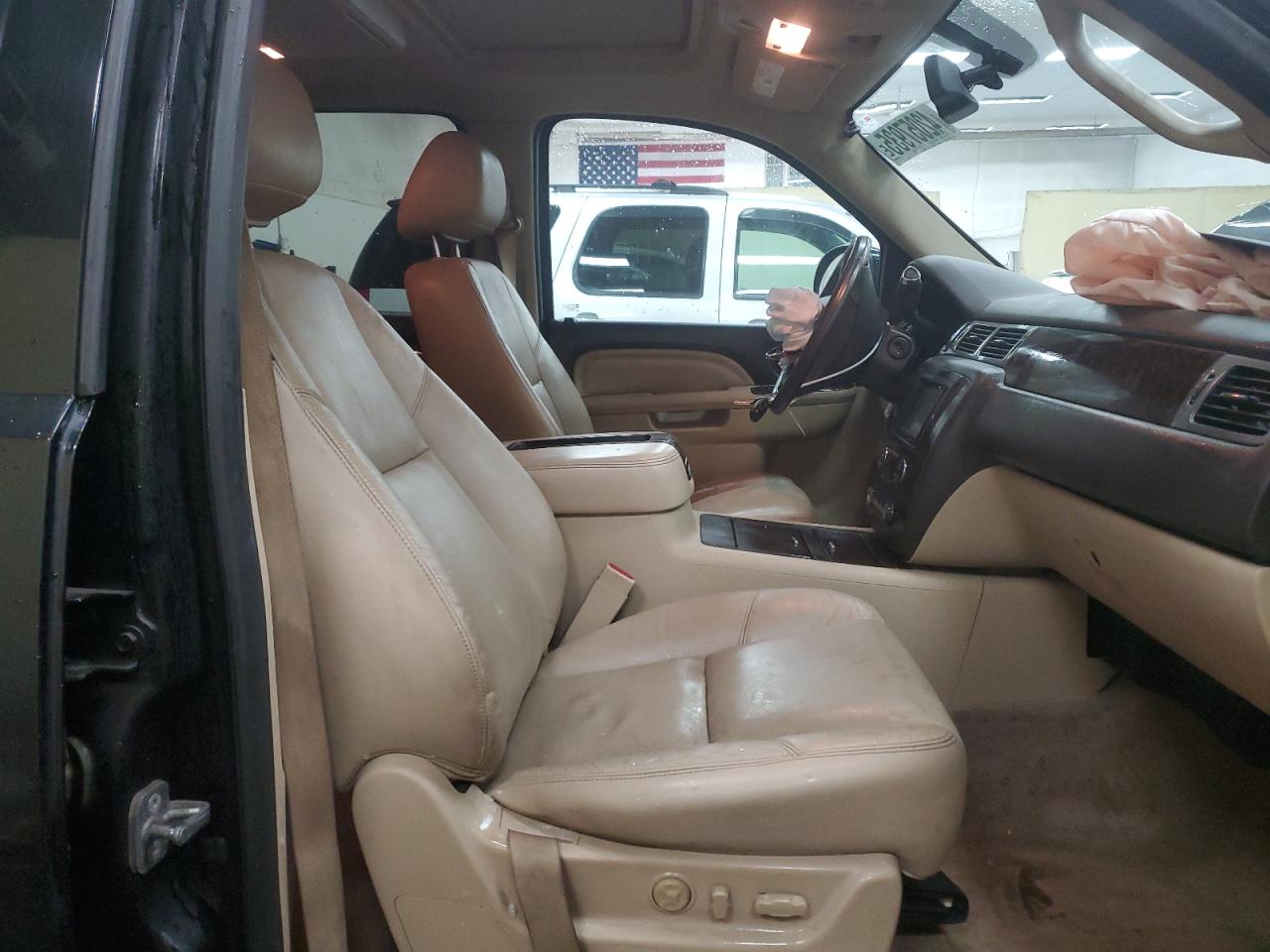 2012 GMC Yukon - Image 7