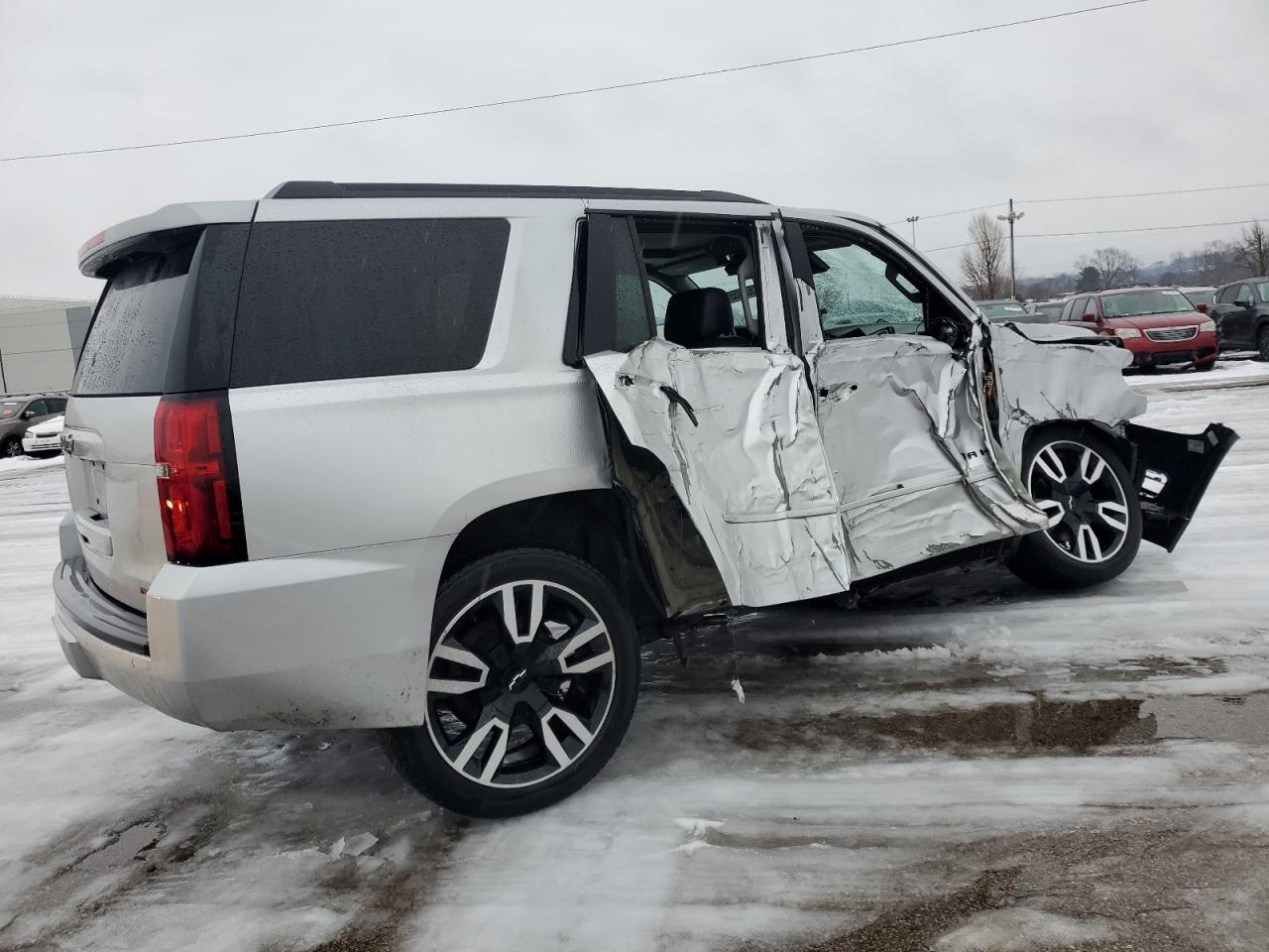 2020 Chevrolet Tahoe - Image 3