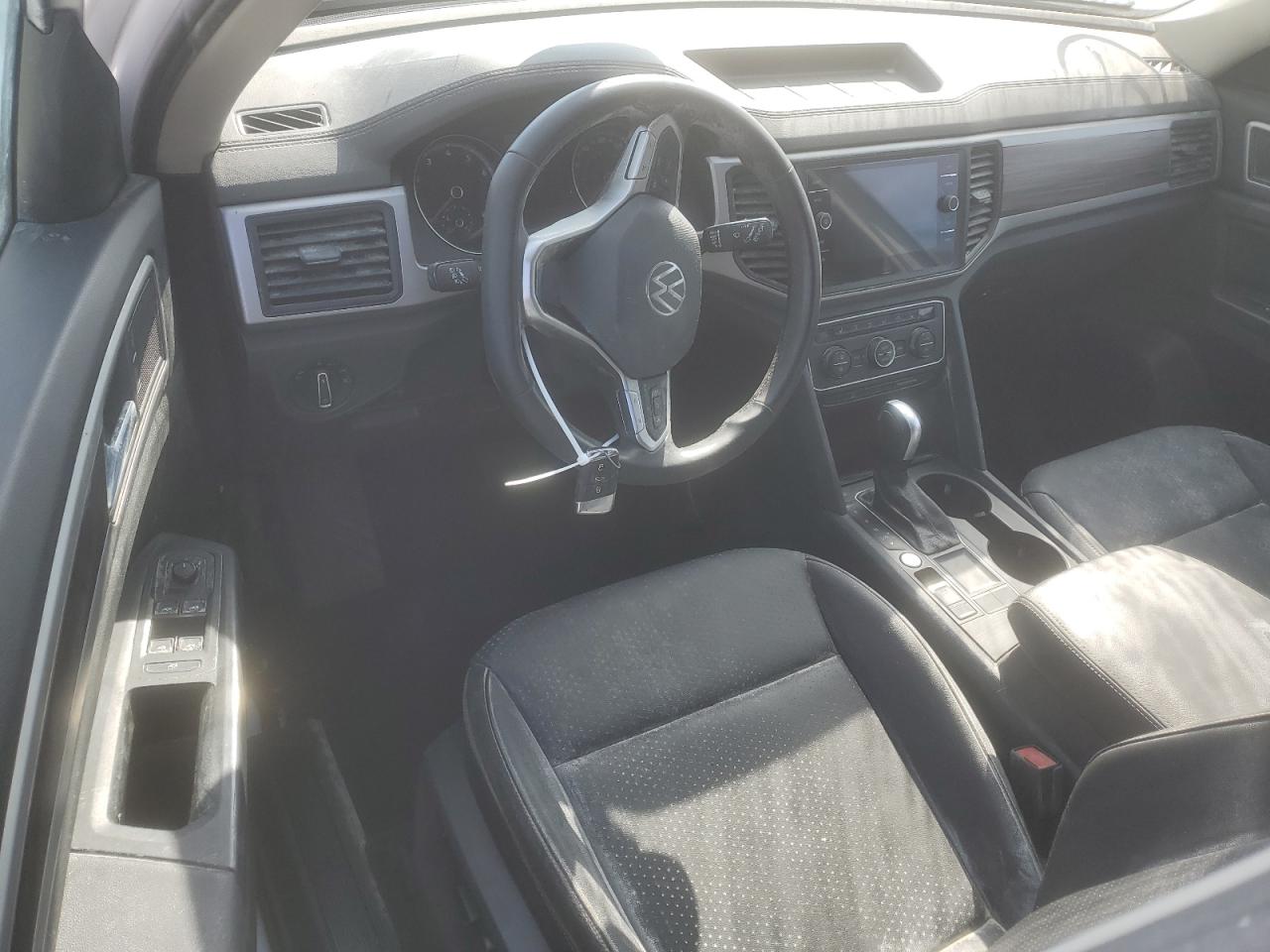 2021 Volkswagen Atlas - Image 8
