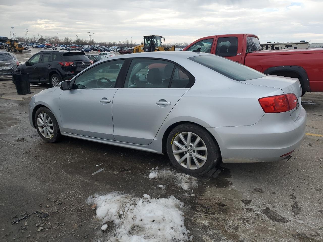 2014 Volkswagen Jetta - Image 2
