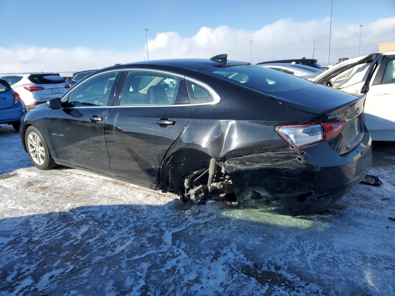 2018 Chevrolet Malibu - Image 2