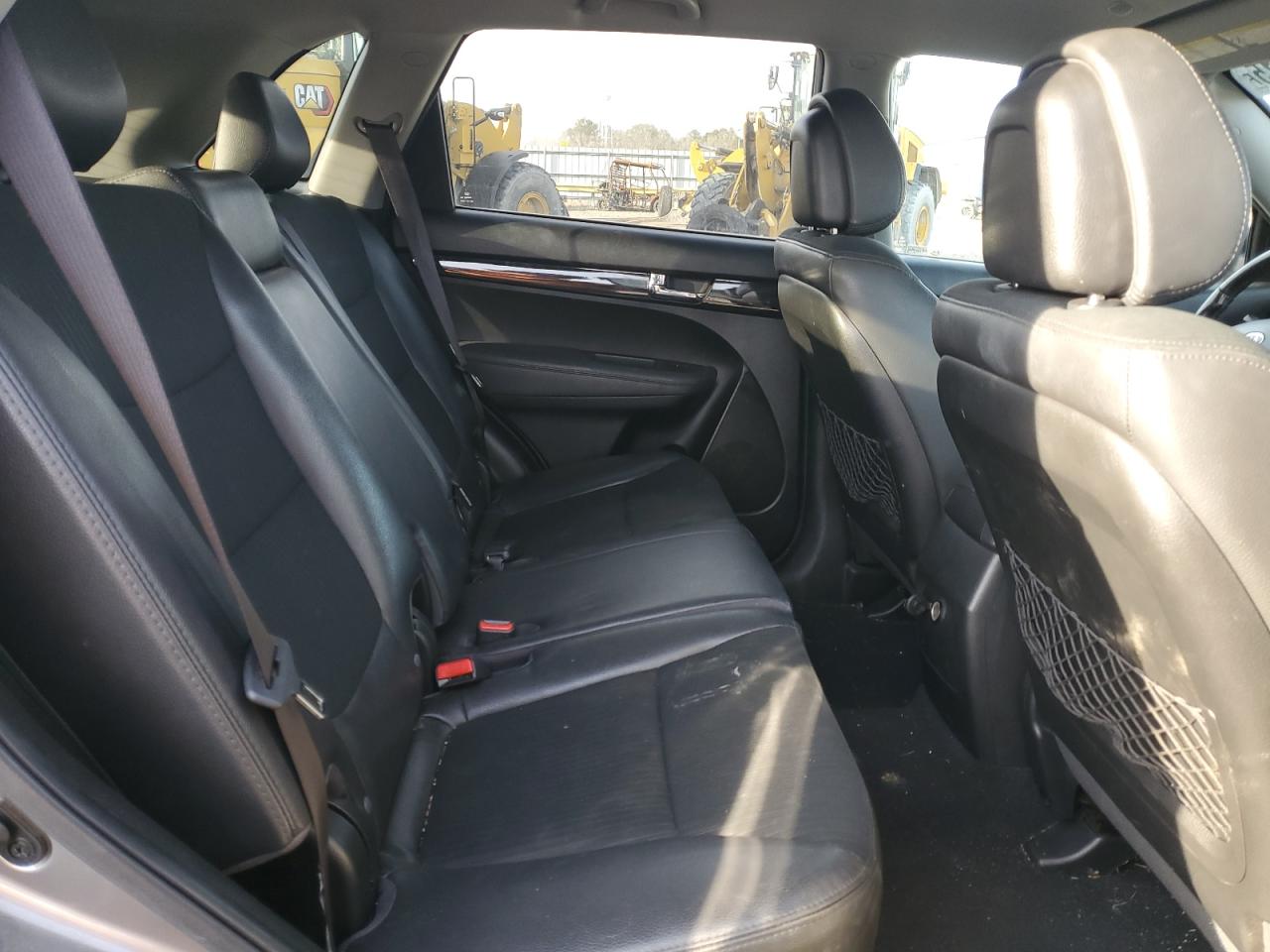 2011 Kia Sorento - Image 11