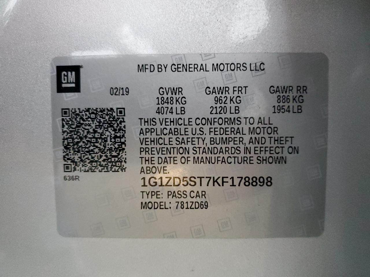 2019 Chevrolet Malibu - Image 12