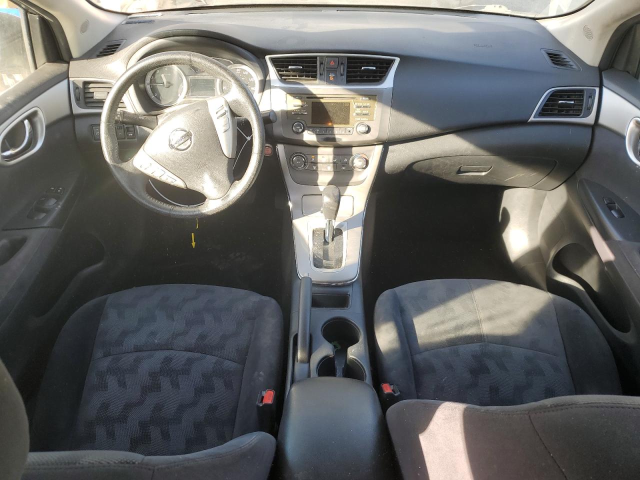 2013 Nissan Sentra - Image 8