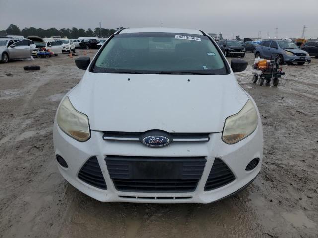 Sedans FORD FOCUS 2014 White