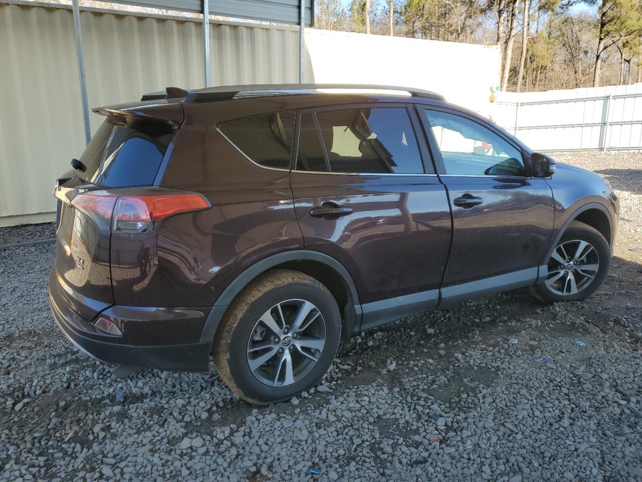 2016 Toyota RAV 4 - Image 3