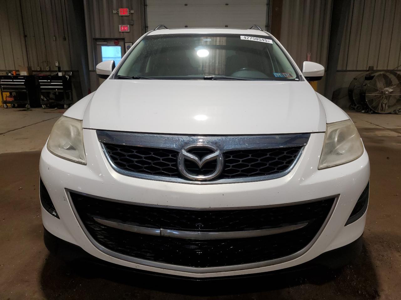 2011 Mazda CX-9 - Image 5