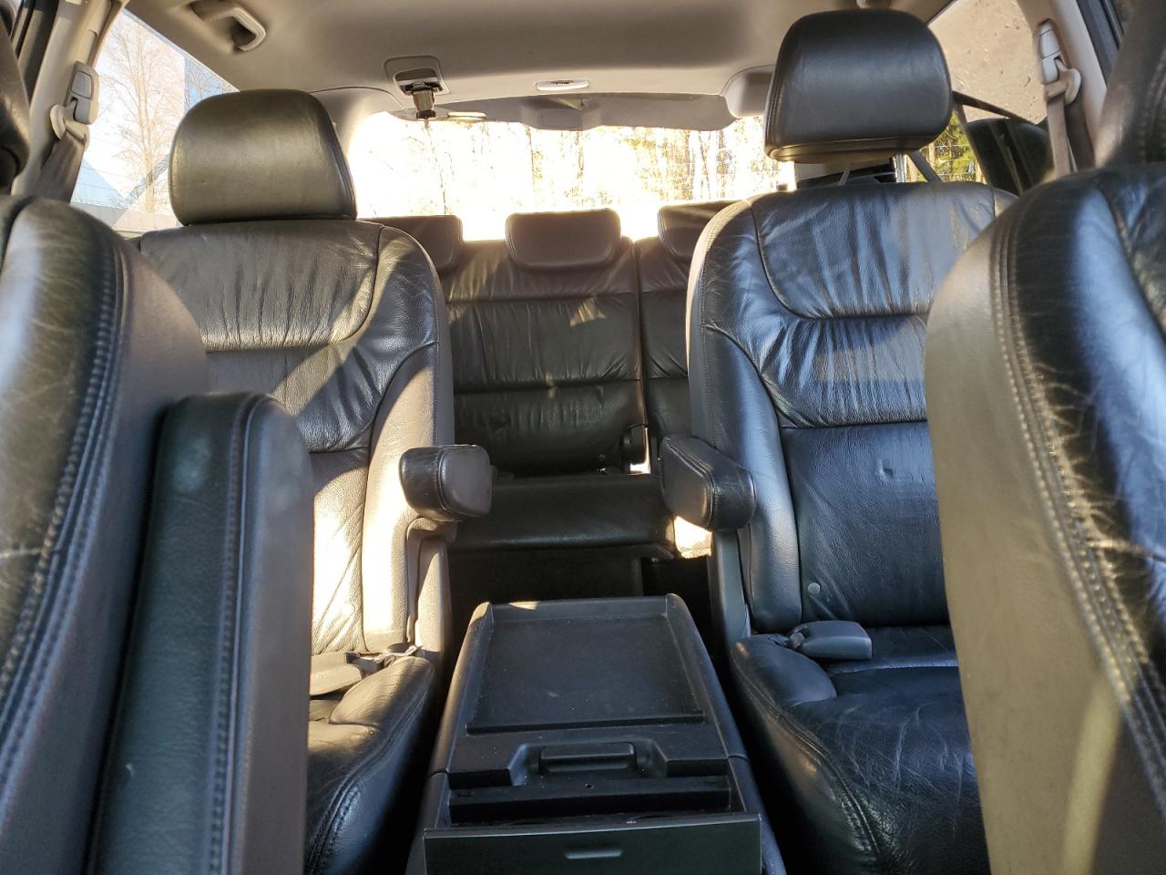 2005 Honda Odyssey - Image 10