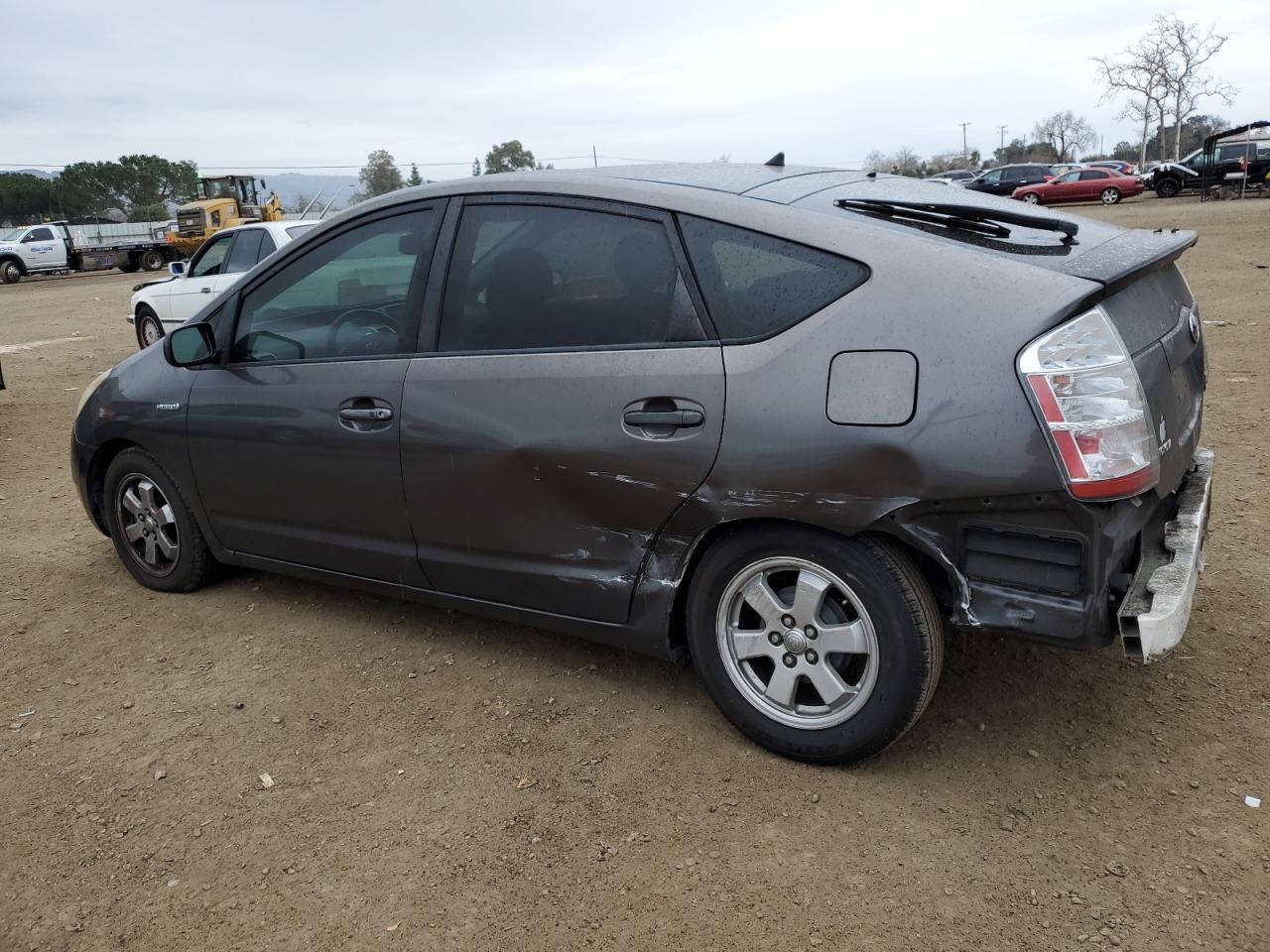 2007 Toyota Prius - Image 2