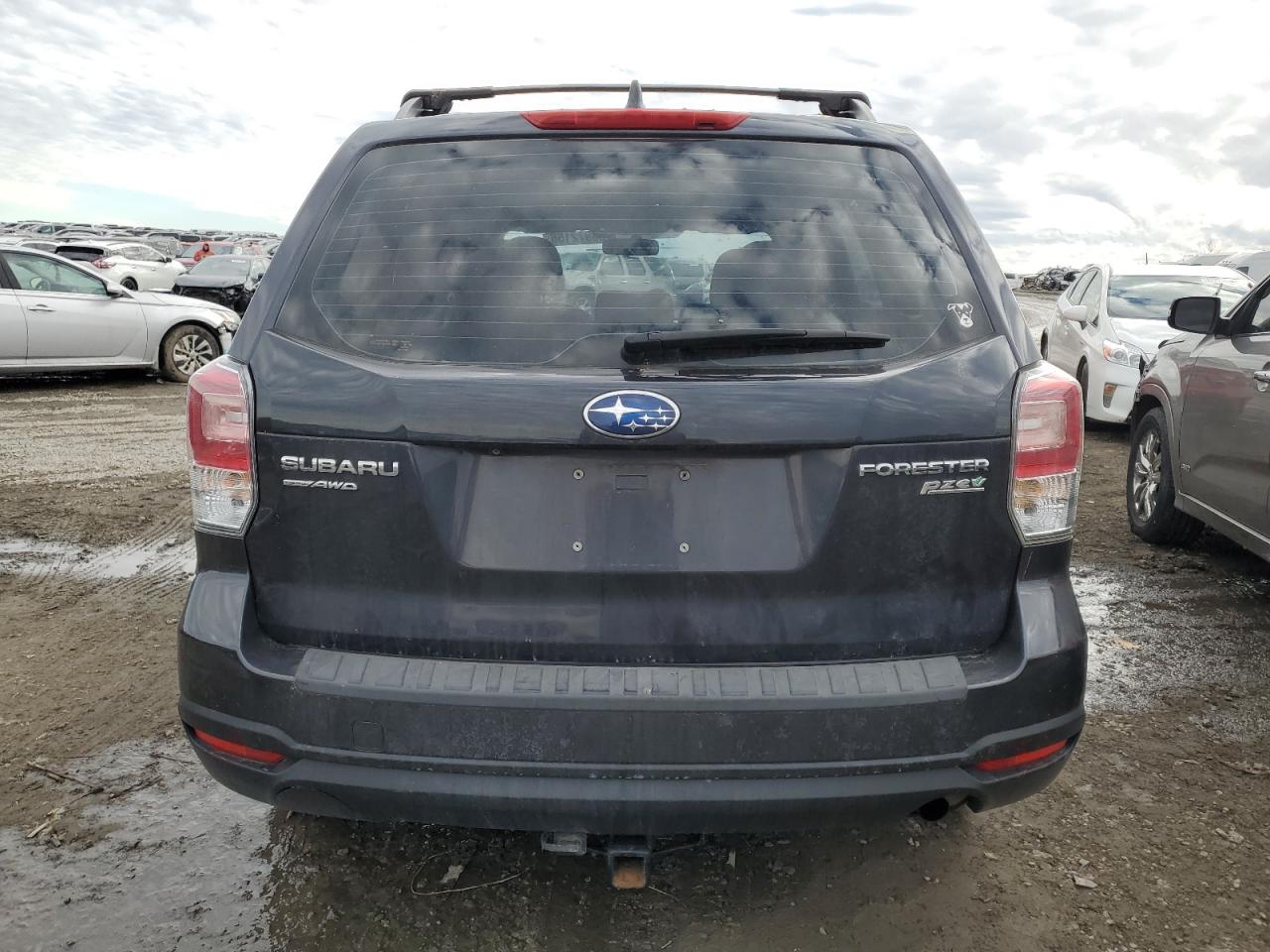 2017 Subaru Forester - Image 6
